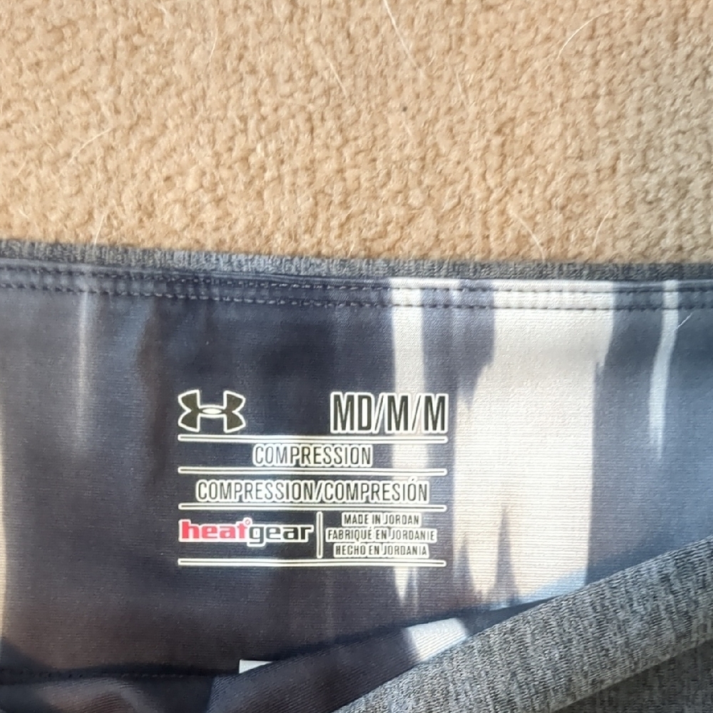 Under Armour Gray and Black Compression Leggings - Picture 2 of 3